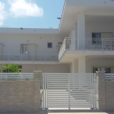 Corallo Home Каровіньйо Екстер'єр фото